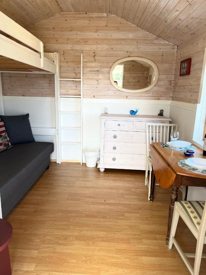 Sea View Chalet Hjälteby Dış mekan fotoğraf